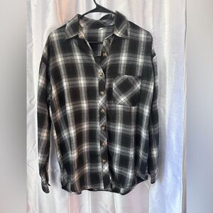 Black & White Plaid Women’s Oversized Shirt